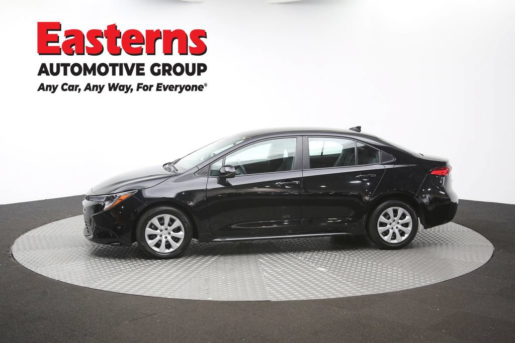 Used 2025 Toyota Corolla LE FWD image 60