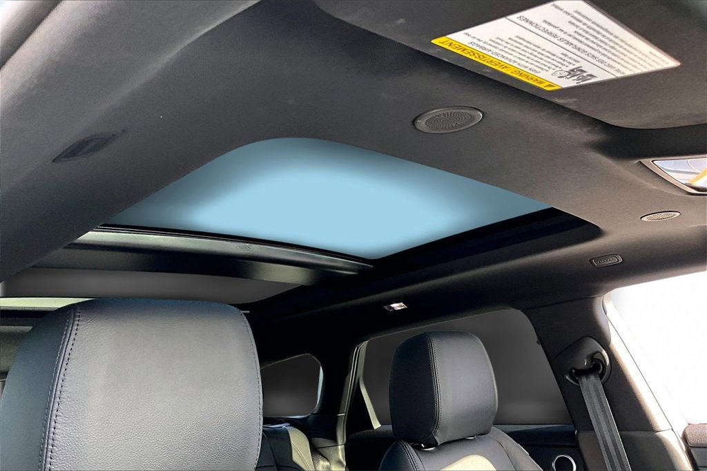 Certified 2023 Land Rover Range Rover Evoque R-Dynamic S image 25