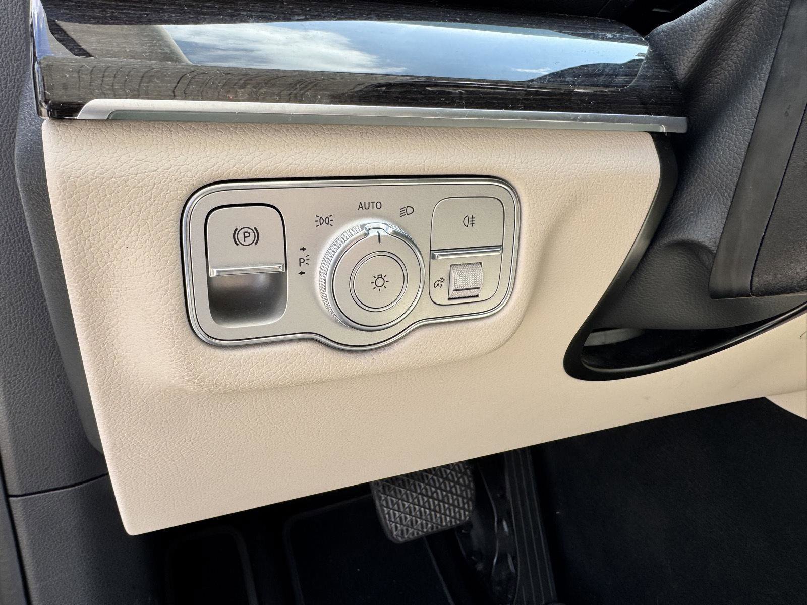 Certified 2022 Mercedes-Benz GLE 450 4MATIC image 7