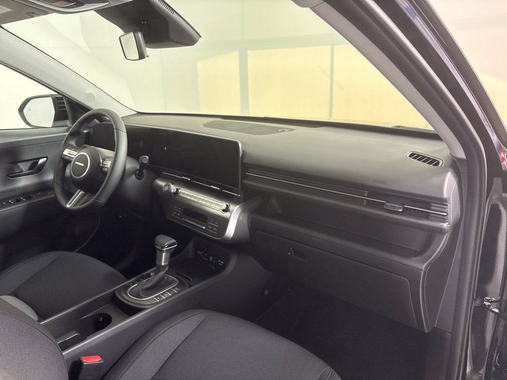 New 2027 Hyundai Kona SEL Sport FWD image 13