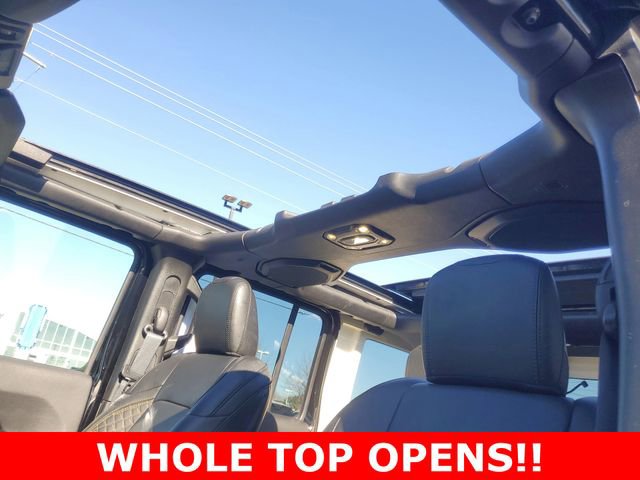 Used 2022 Jeep Wrangler Unlimited Sahara image 13