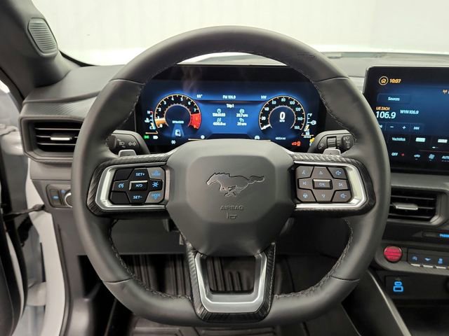 Used 2025 Ford Mustang GT RWD image 21