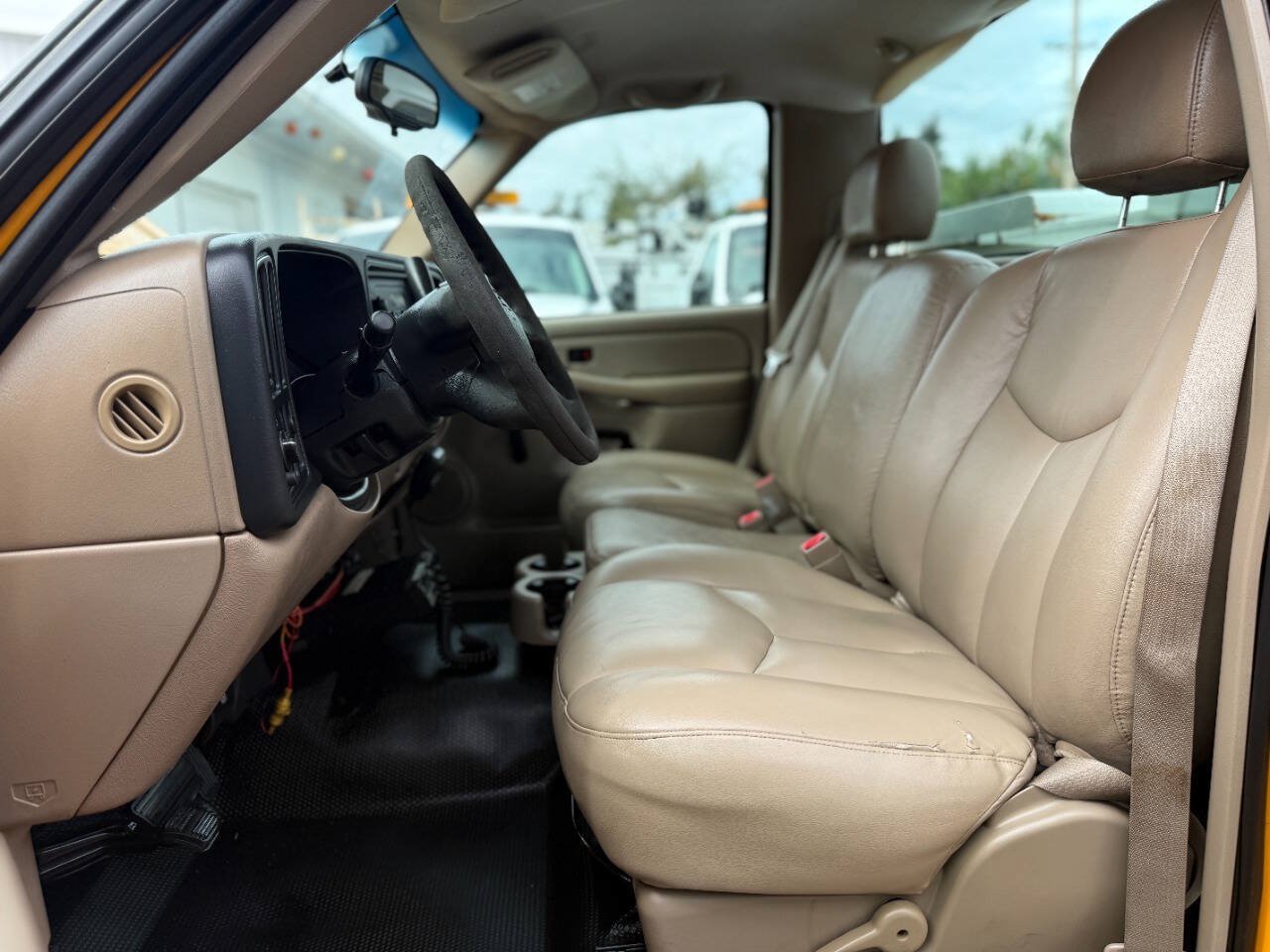 Used 2003 Chevrolet Silverado 2500 W/T RWD image 21