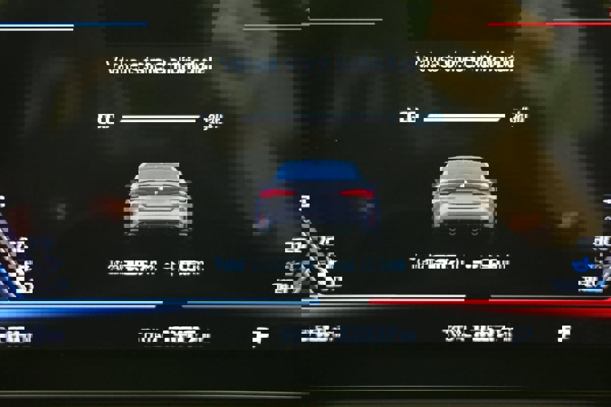 Used 2024 BMW M4 xDrive Competition w/ M Carbon Exterior Package image 12