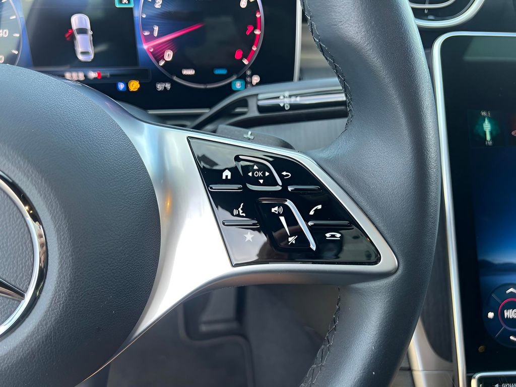 Used 2024 Mercedes-Benz C 300 Sedan image 18