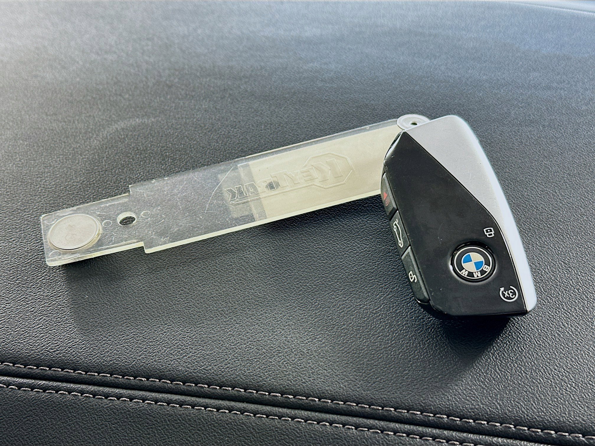 Used 2024 BMW X7 xDrive40i w/ M Sport Package image 33