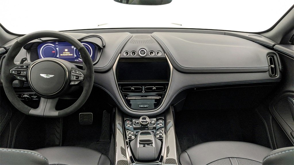 Used 2024 Aston Martin DBX 707 image 33