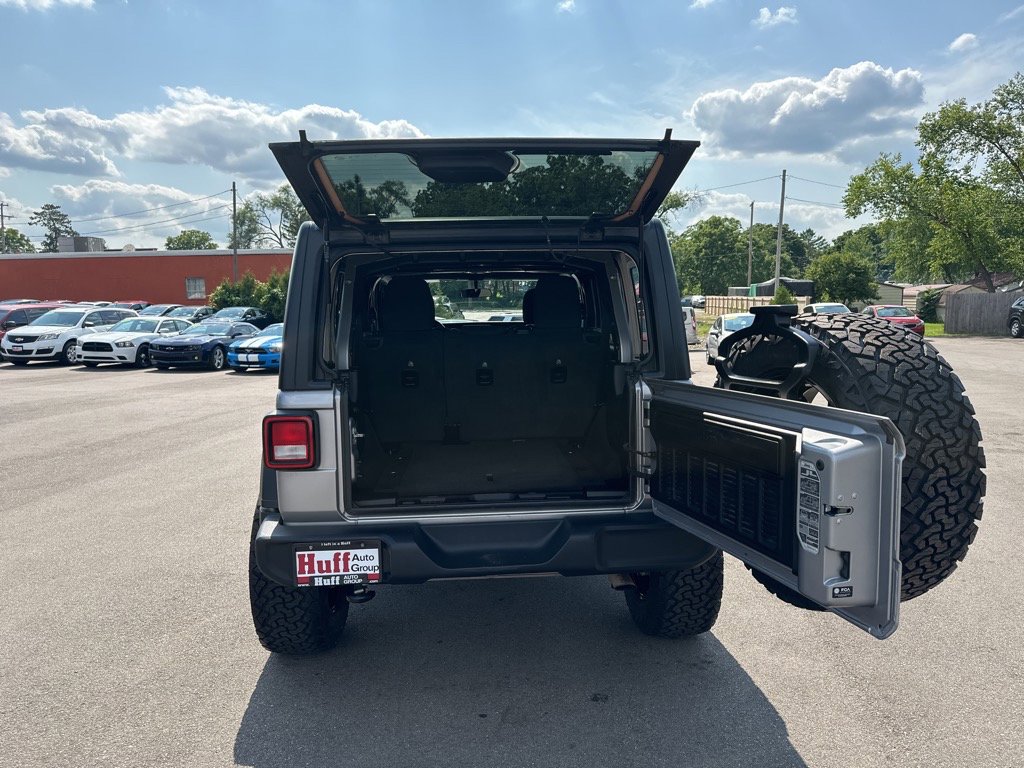 Used 2021 Jeep Wrangler Sport image 13