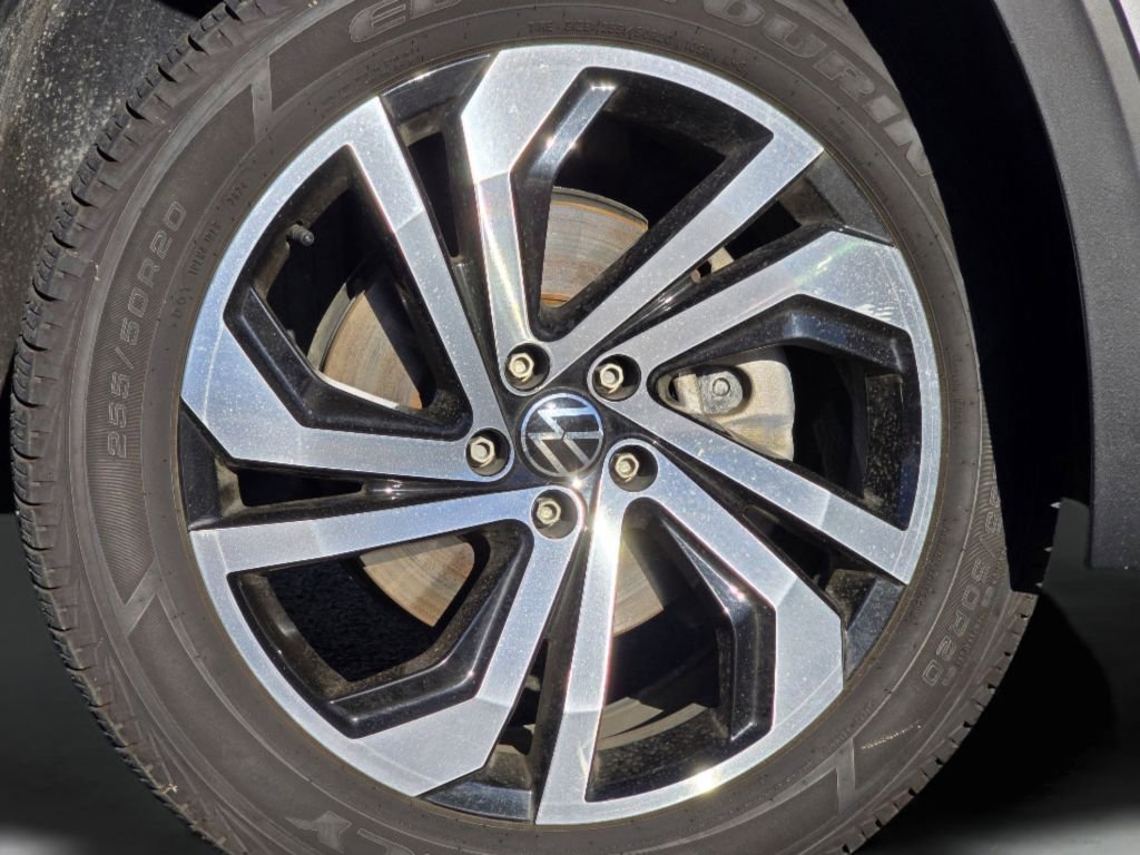 Used 2021 Volkswagen Atlas SEL Premium image 28