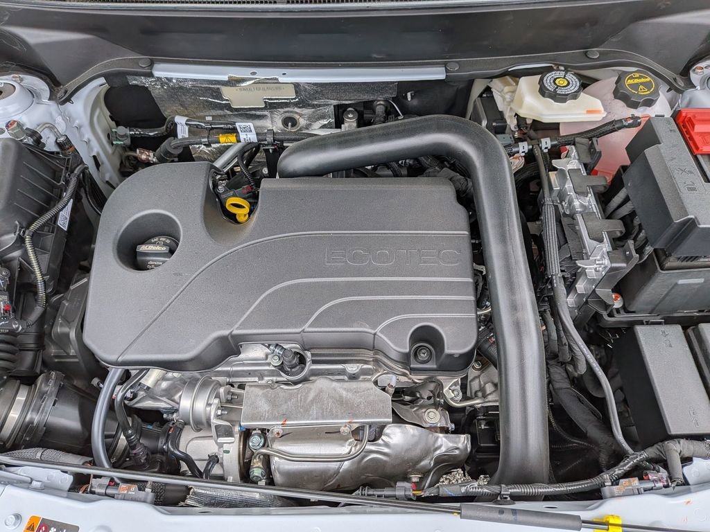 New 2026 Chevrolet Equinox RS w/ Safety and Technology Package FWD image 12