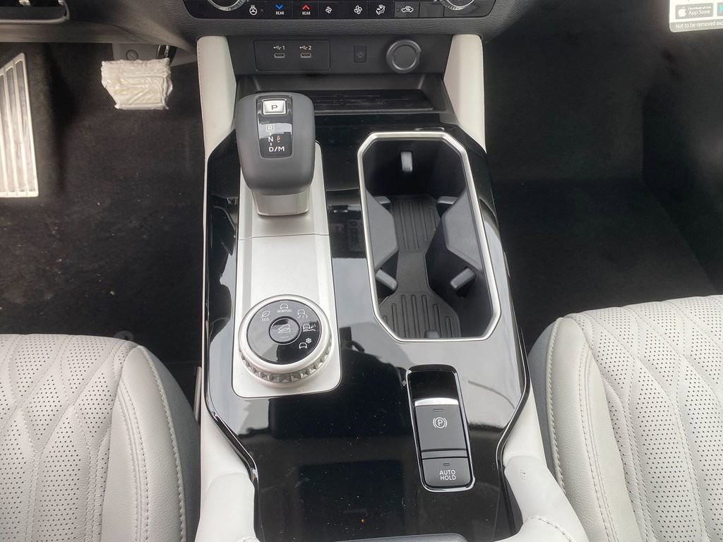 New 2026 Mitsubishi Outlander SEL FWD image 22