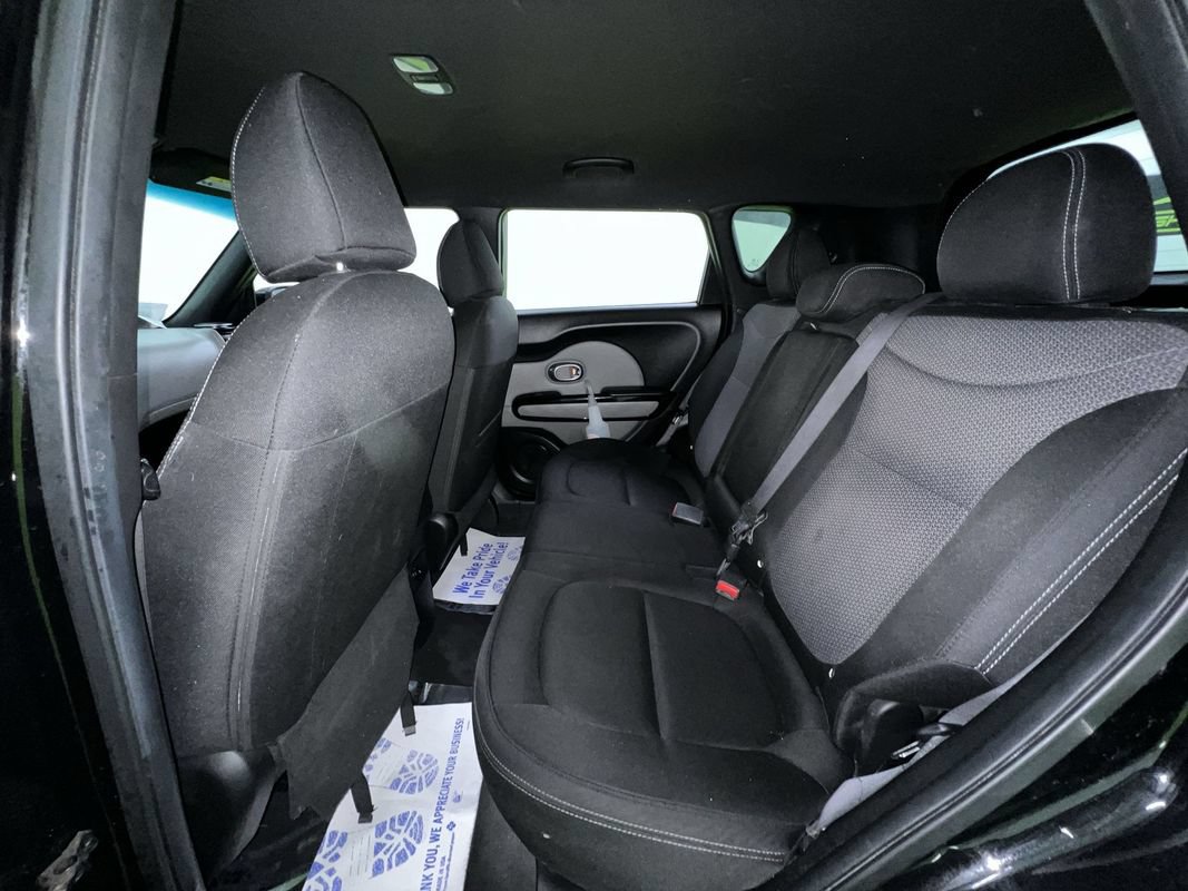 Used 2018 Kia Soul + w/ Audio Package FWD image 27