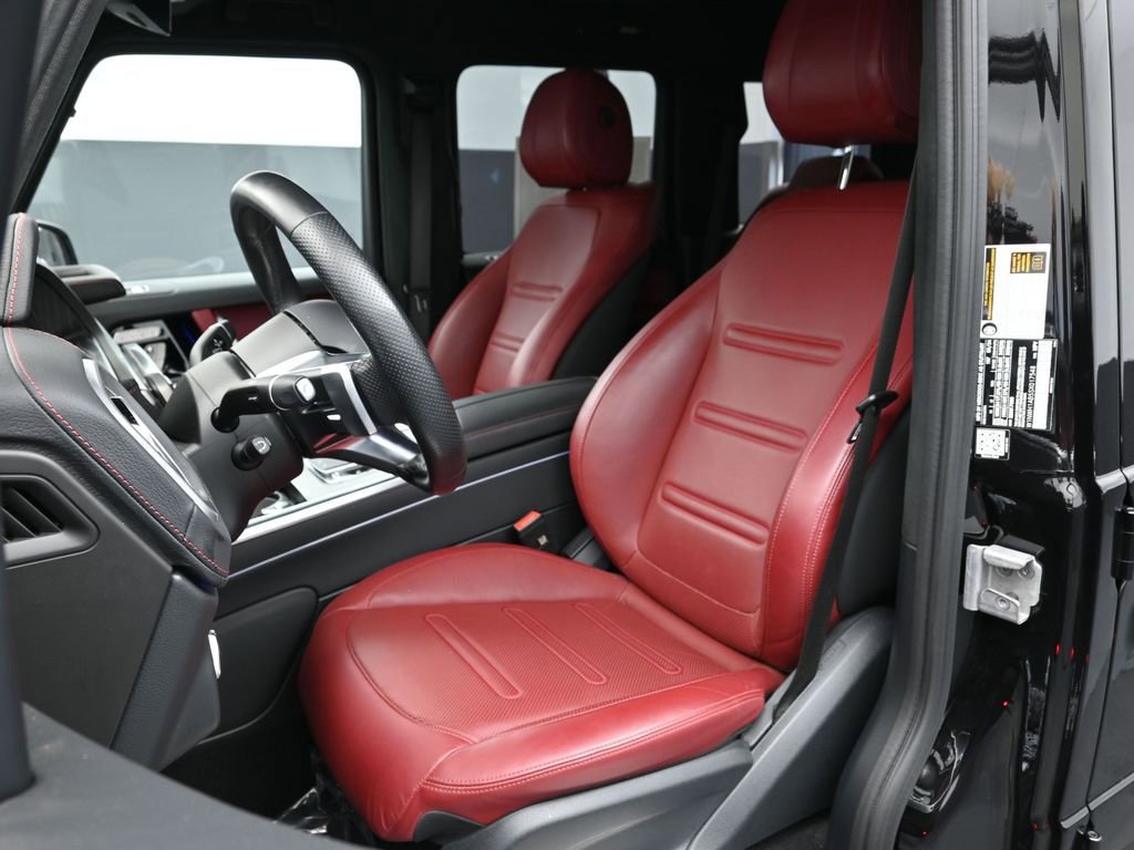 Used 2025 Mercedes-Benz G 550 image 5