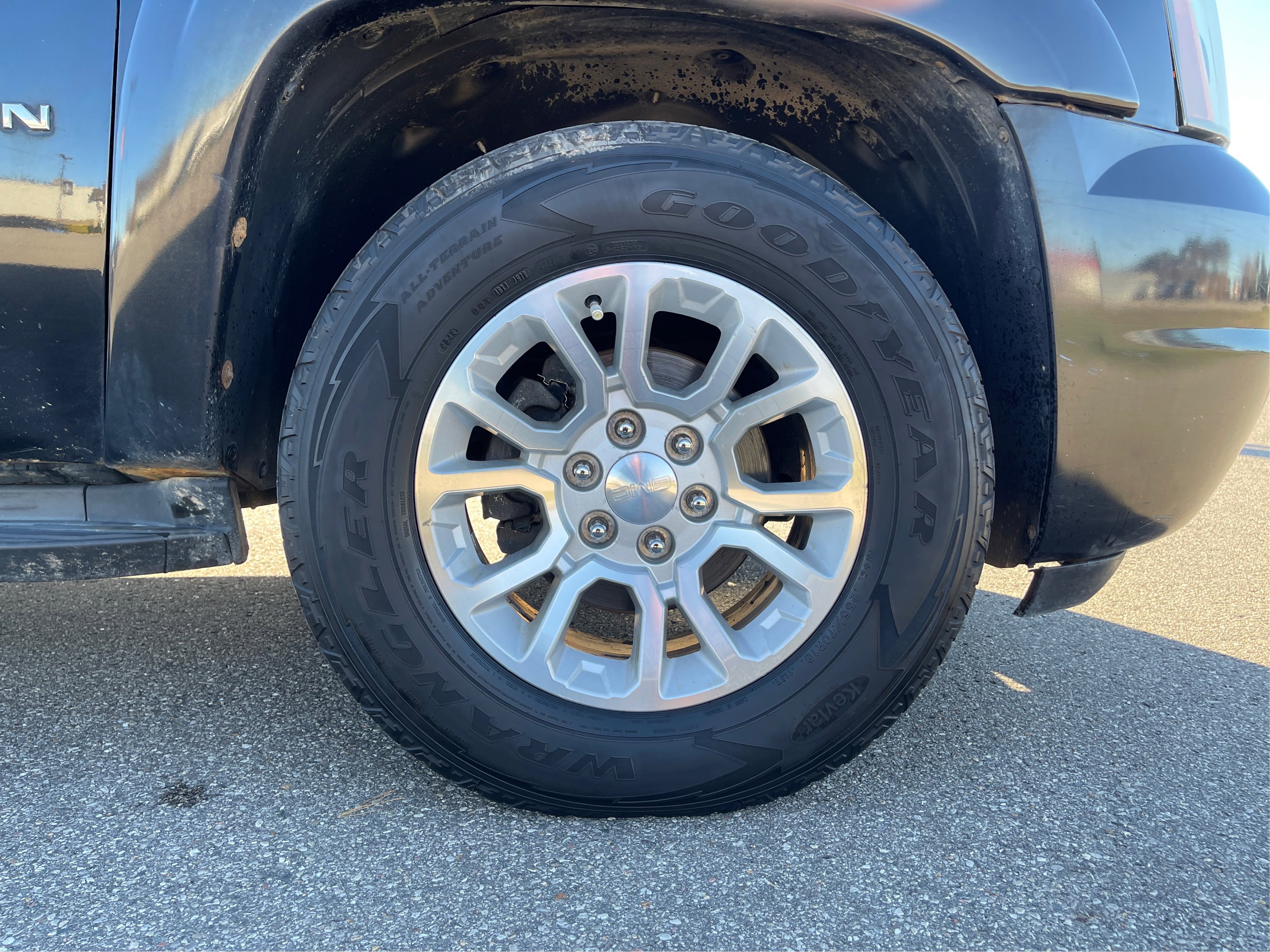 Used 2011 GMC Yukon SLT image 44