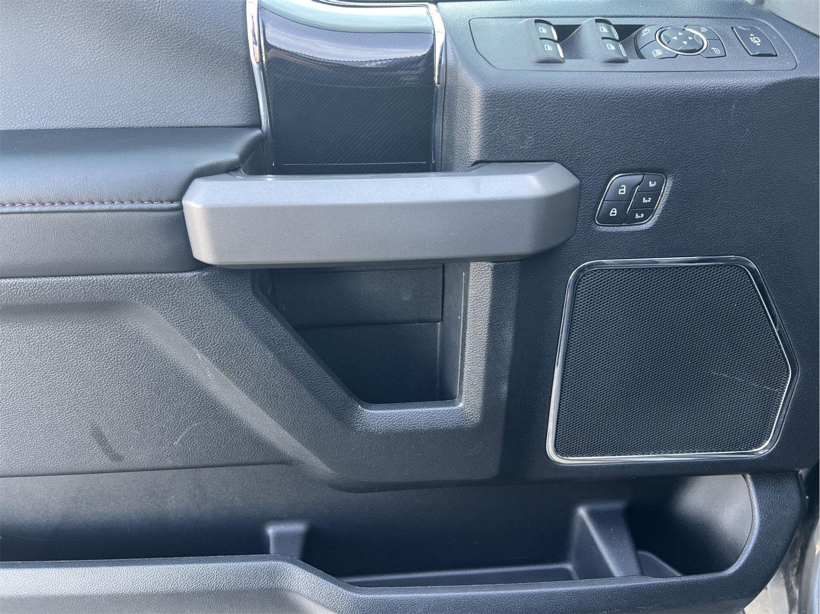 Used 2021 Ford F250 Platinum w/ FX4 Off-Road Package image 15