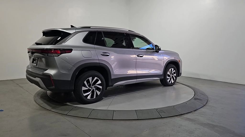 New 2026 Volkswagen Tiguan S image 5