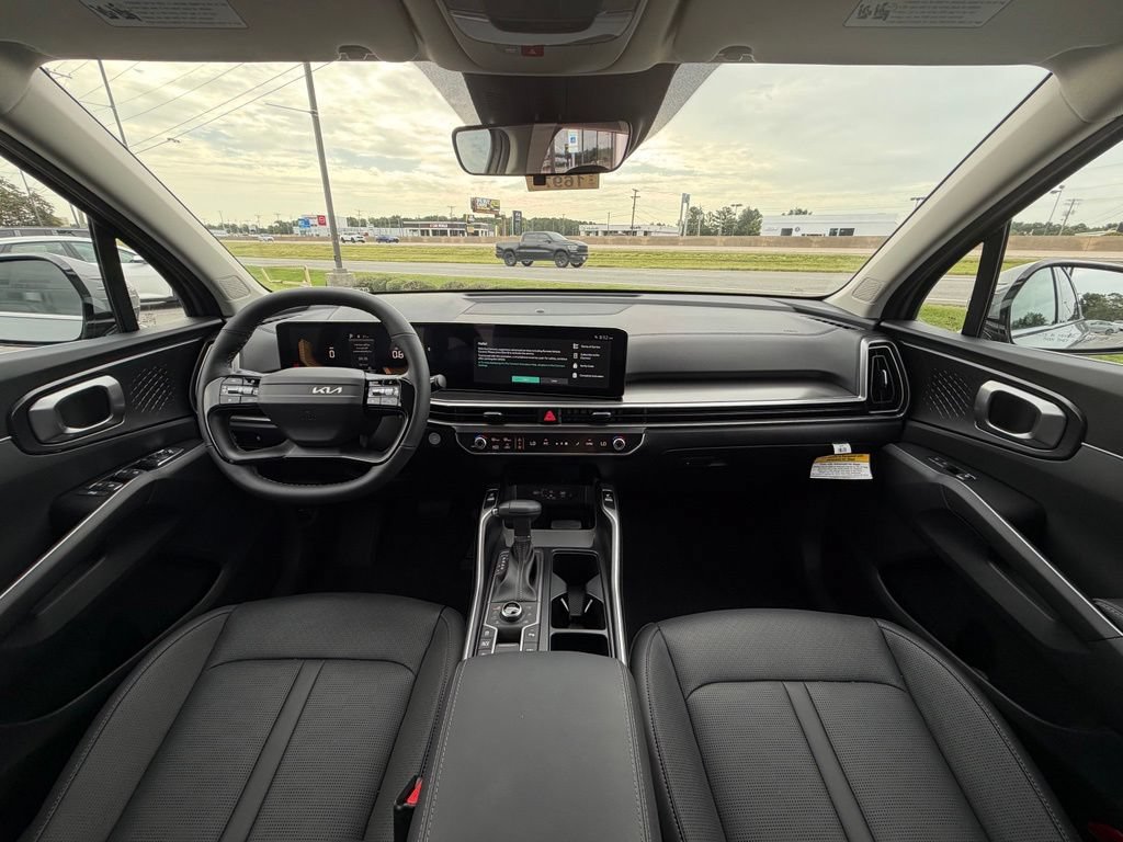 New 2026 Kia Sorento S FWD image 33