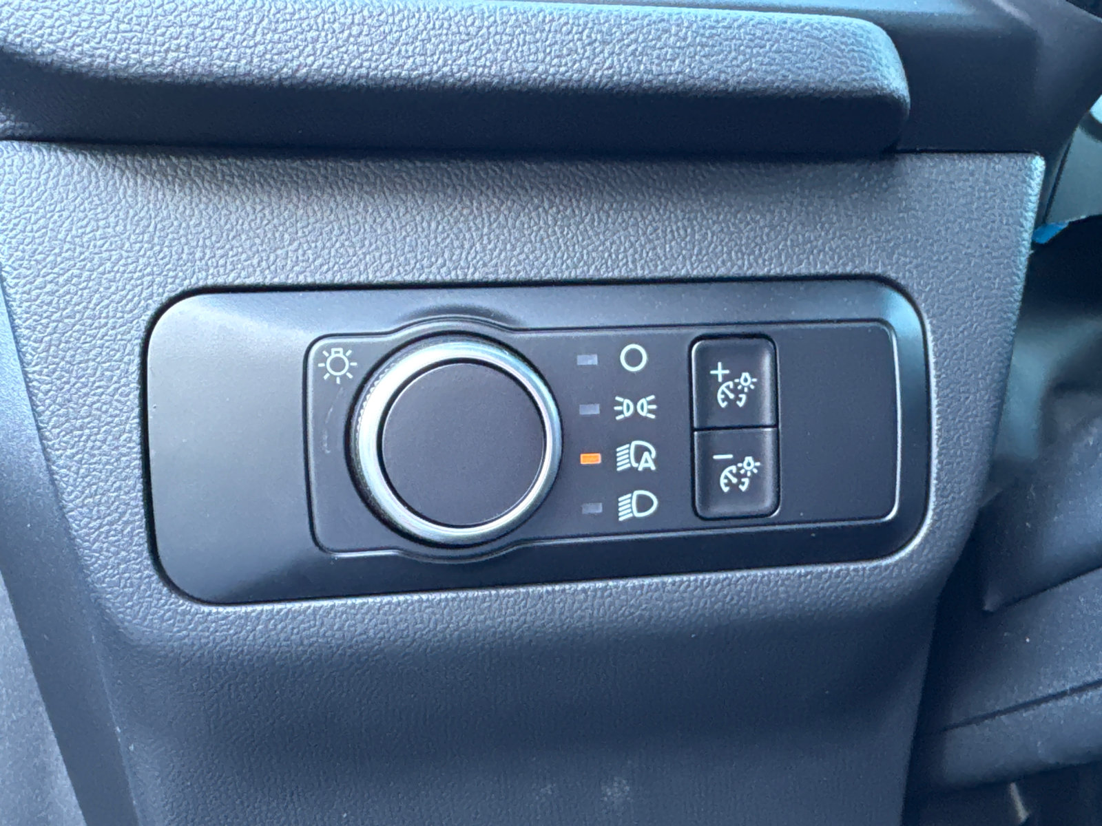 Used 2025 Ford Escape ST-Line AWD/4WD image 15