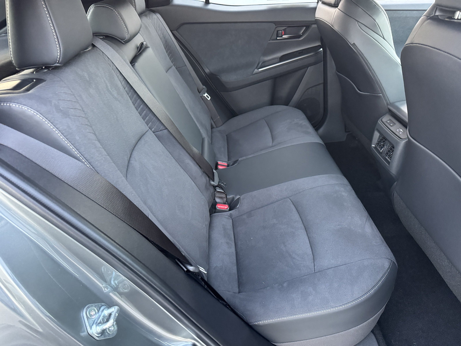 New 2026 Toyota C-HR AWD/4WD image 5