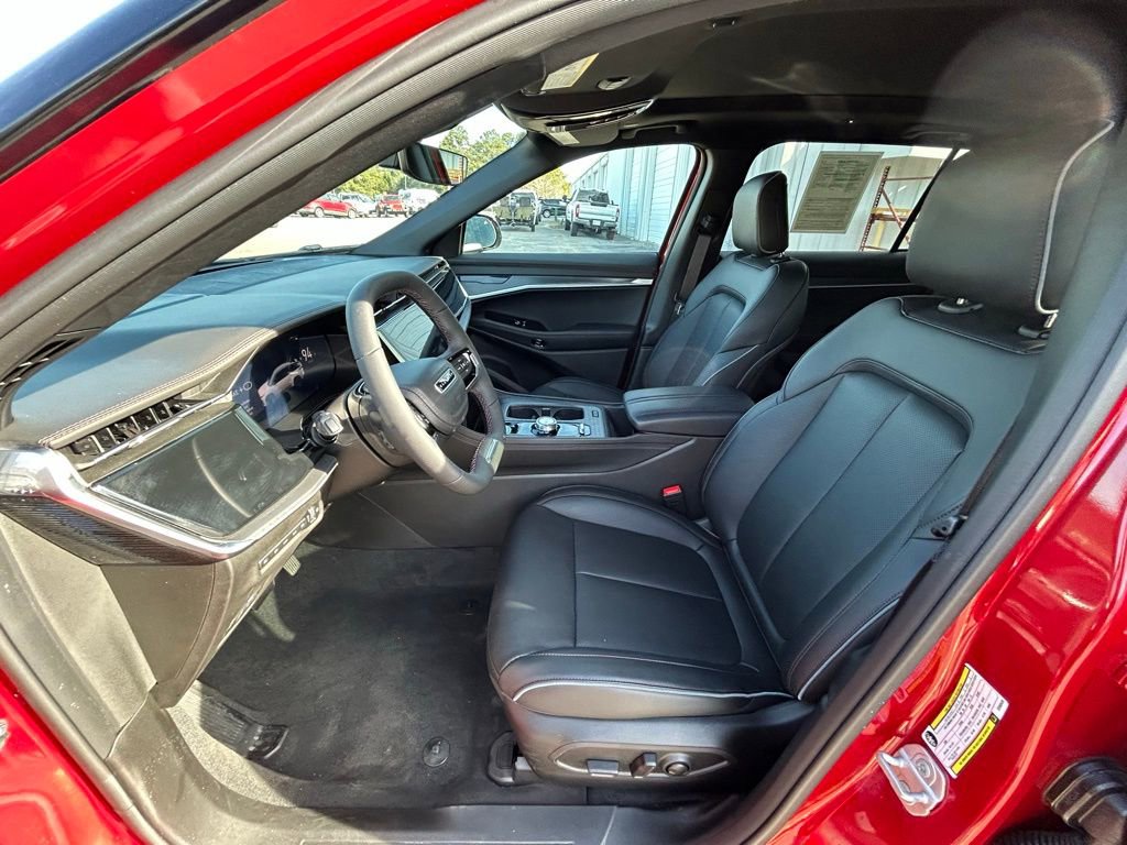 Used 2025 Jeep Wagoneer S Limited image 29