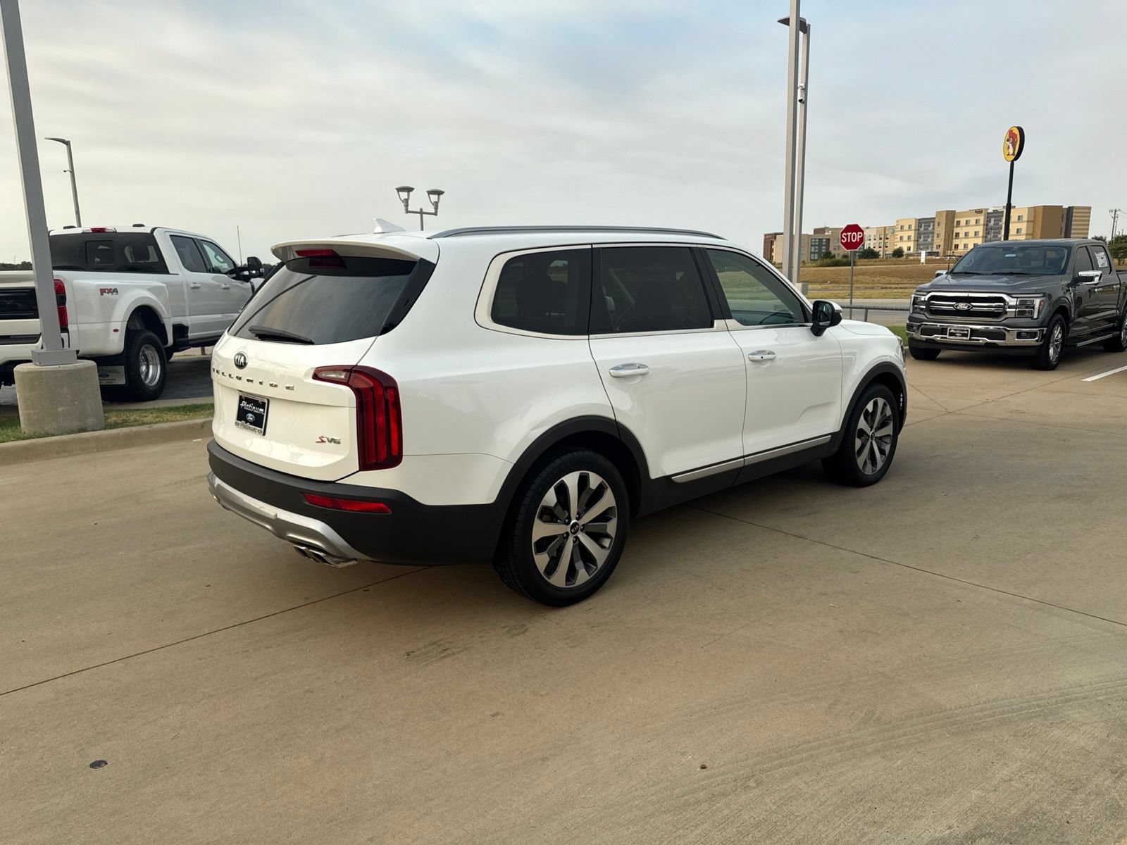 Used 2020 Kia Telluride S FWD image 6