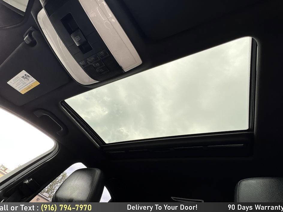 Used 2012 Mercedes-Benz C 250 Sedan image 22