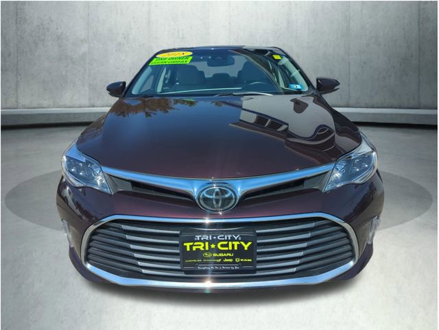 Used 2018 Toyota Avalon XLE Premium w/ Carpet Mat Package image 10