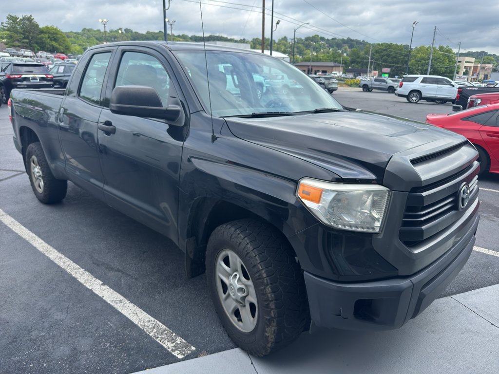 Used 2017 Toyota Tundra SR RWD image 3