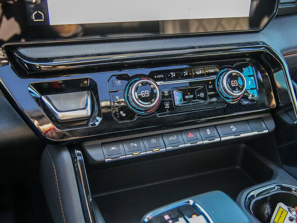 New 2025 GMC Sierra 1500 AT4 w/ AT4 Premium Package AWD/4WD image 47