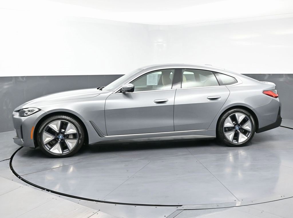 Used 2023 BMW i4 eDrive35 w/ Premium Package image 6