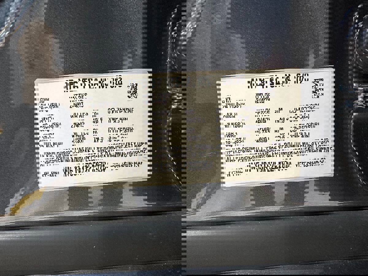 Used 2020 Tesla Model S Long Range image 23