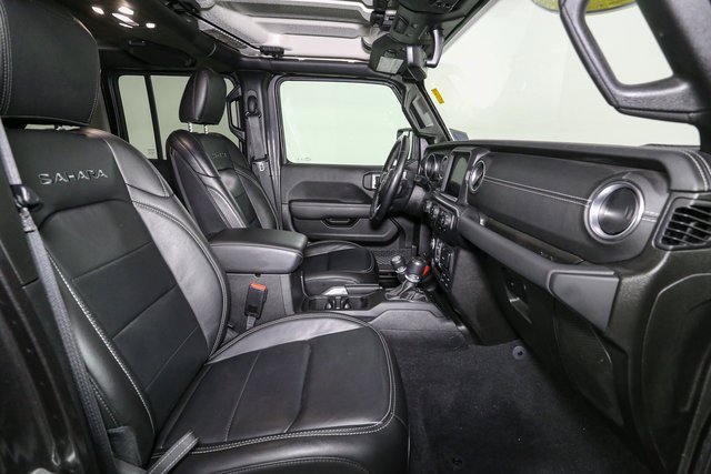 Used 2021 Jeep Wrangler Unlimited Sahara w/ Cold Weather Group image 17