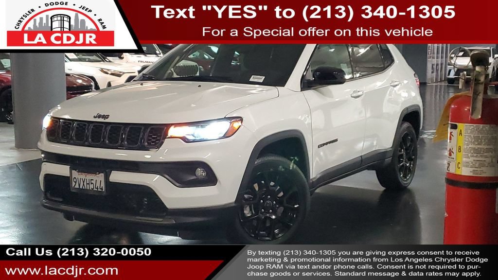 Used 2026 Jeep Compass Latitude AWD/4WD image 1