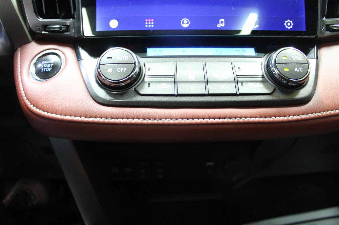 Used 2015 Toyota RAV4 Limited w/ Technology Package image 15