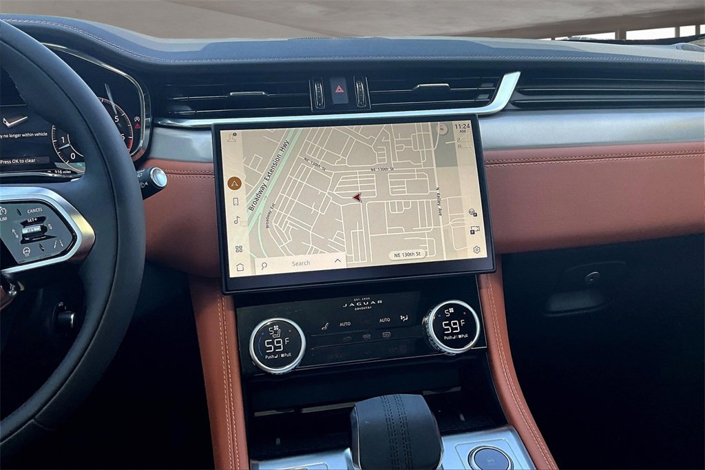 New 2026 Jaguar F-PACE R-Dynamic S image 7