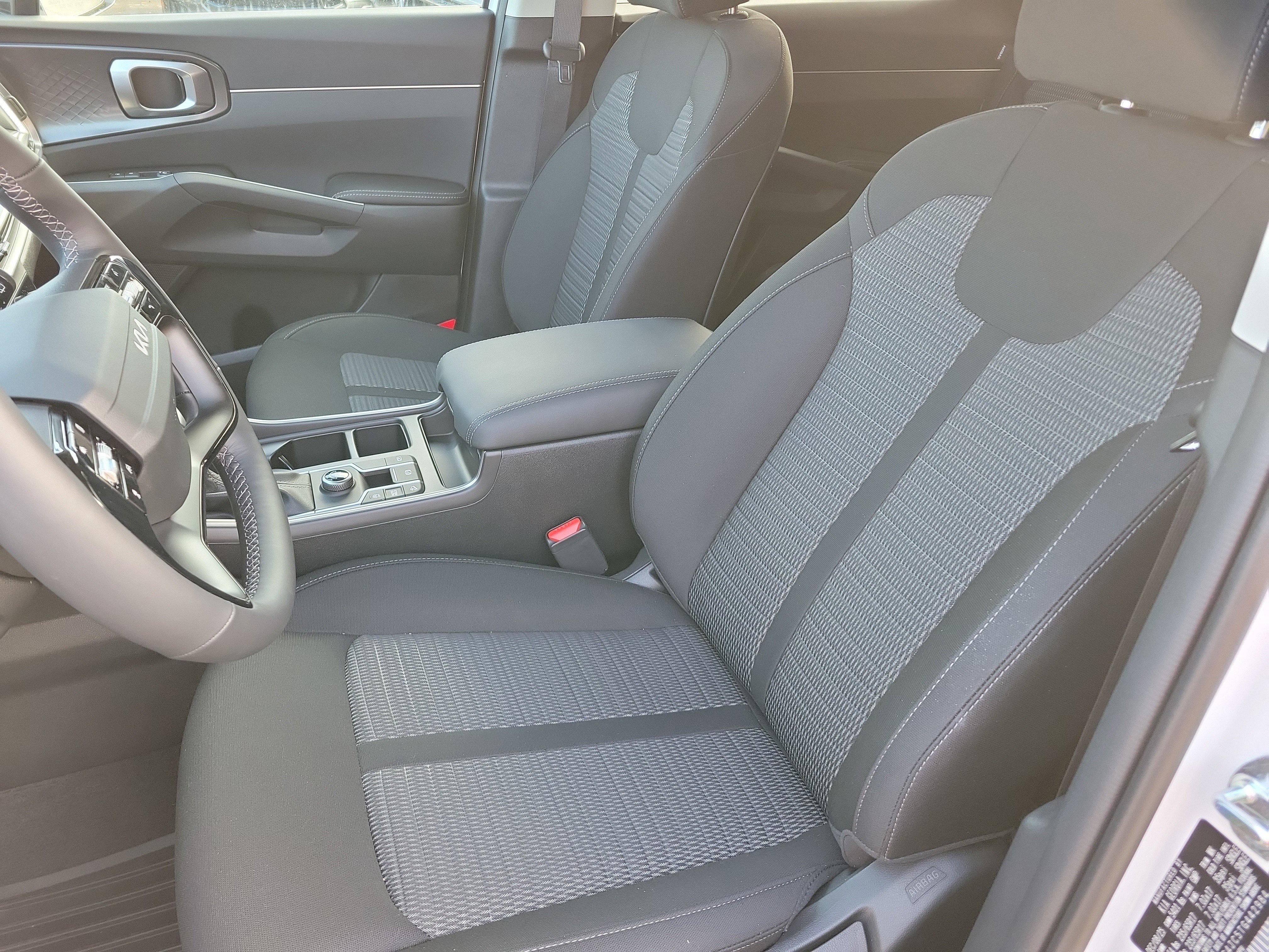 New 2026 Kia Sorento LX image 4