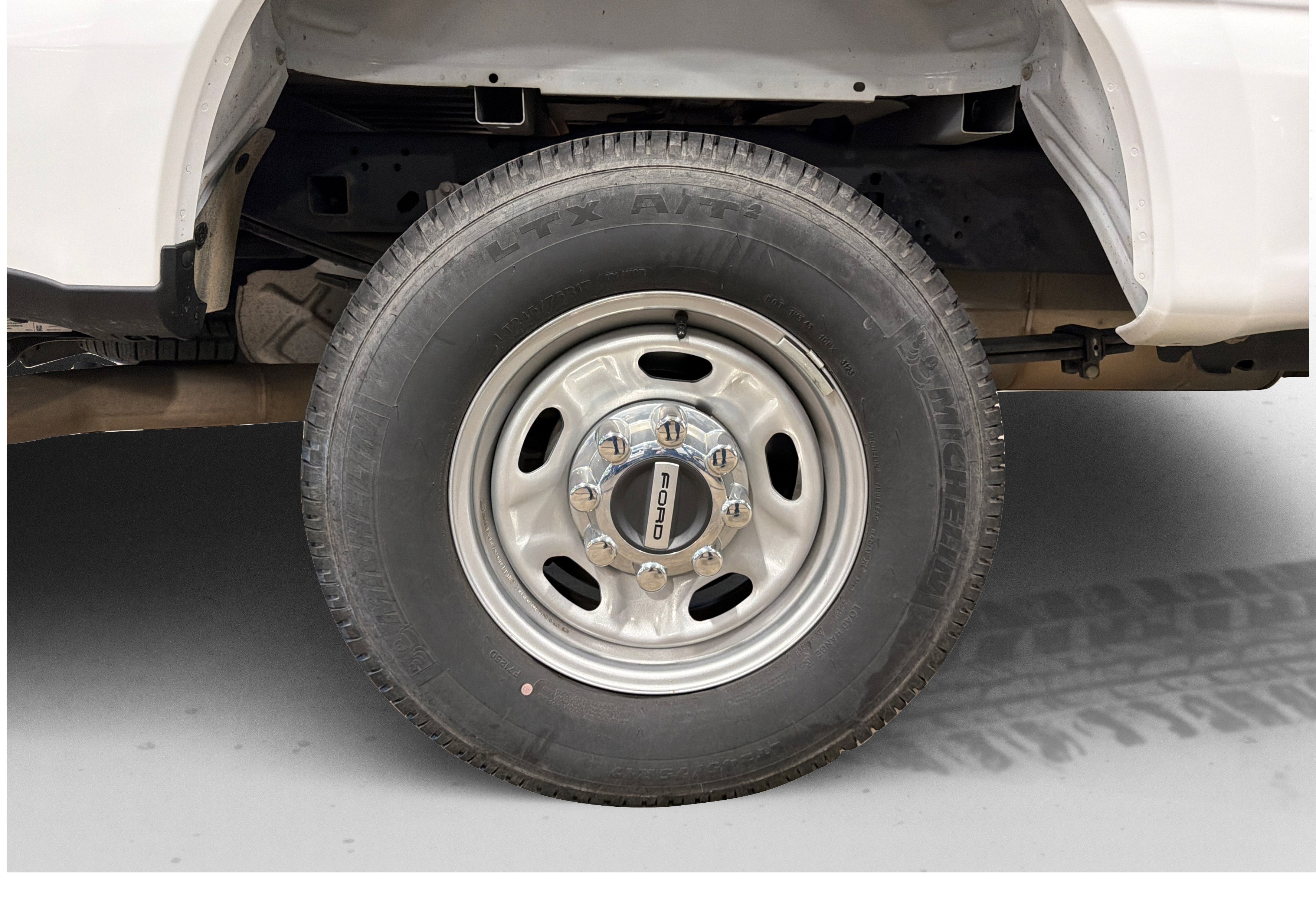 Used 2023 Ford F250 XL w/ Snow Plow Prep Package AWD/4WD image 47