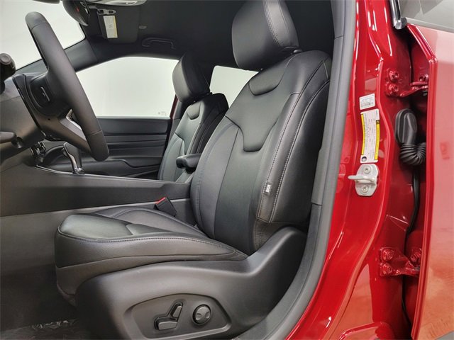 New 2026 Jeep Compass Limited image 14