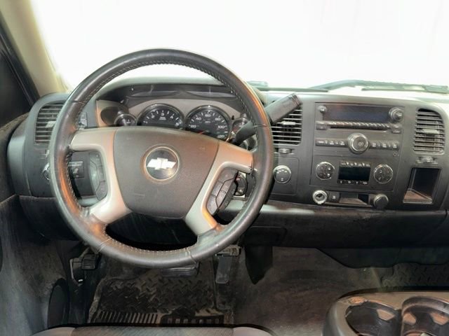 Used 2009 Chevrolet Silverado 1500 LT w/ Power Pack Plus AWD/4WD image 15