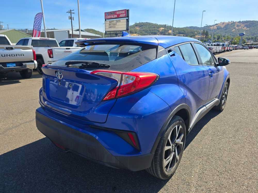 Used 2018 Toyota C-HR XLE FWD image 17