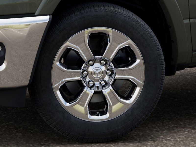 New 2026 RAM 1500 4x4 Crew Cab image 9