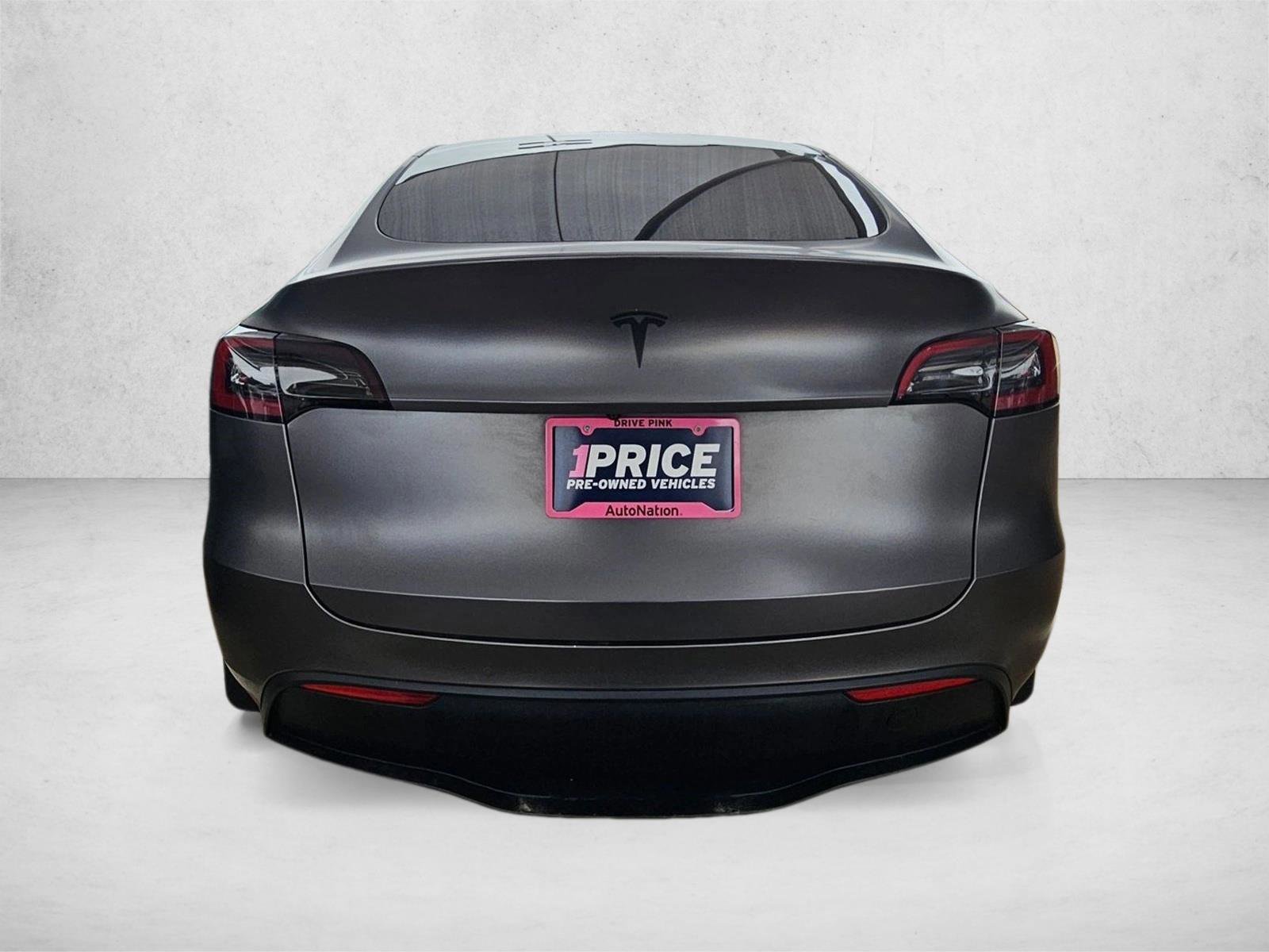 Used 2022 Tesla Model Y Long Range AWD/4WD image 7