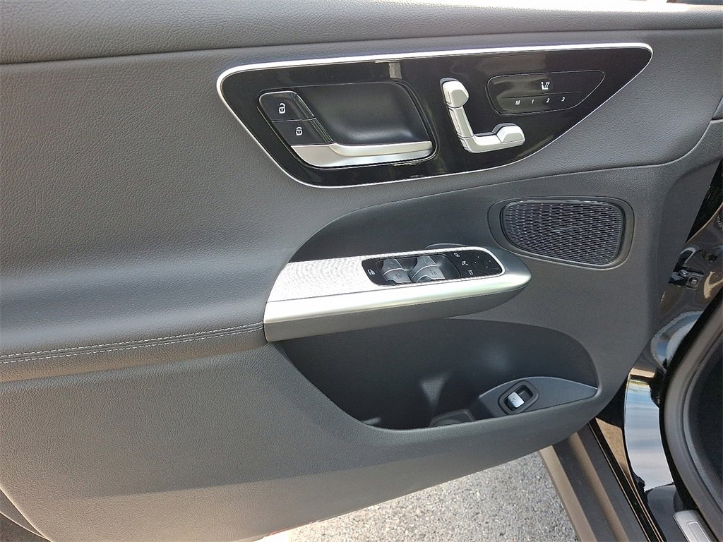 New 2026 Mercedes-Benz GLC 300 4MATIC image 12