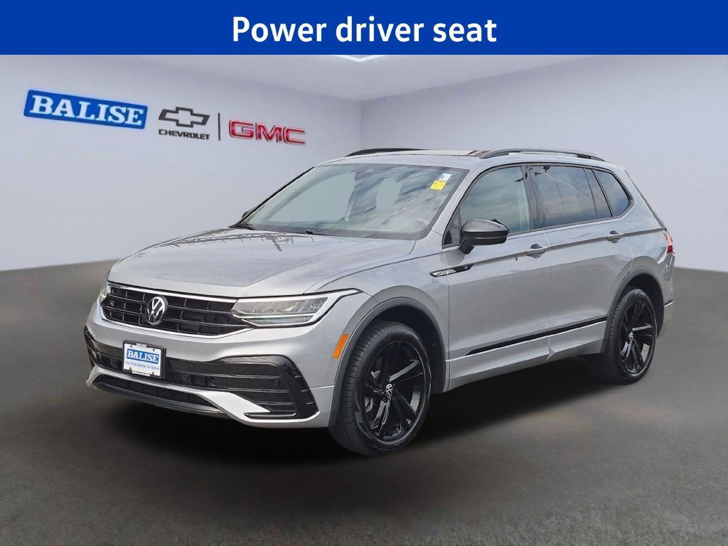 Used 2024 Volkswagen Tiguan SE R-Line AWD/4WD image 8