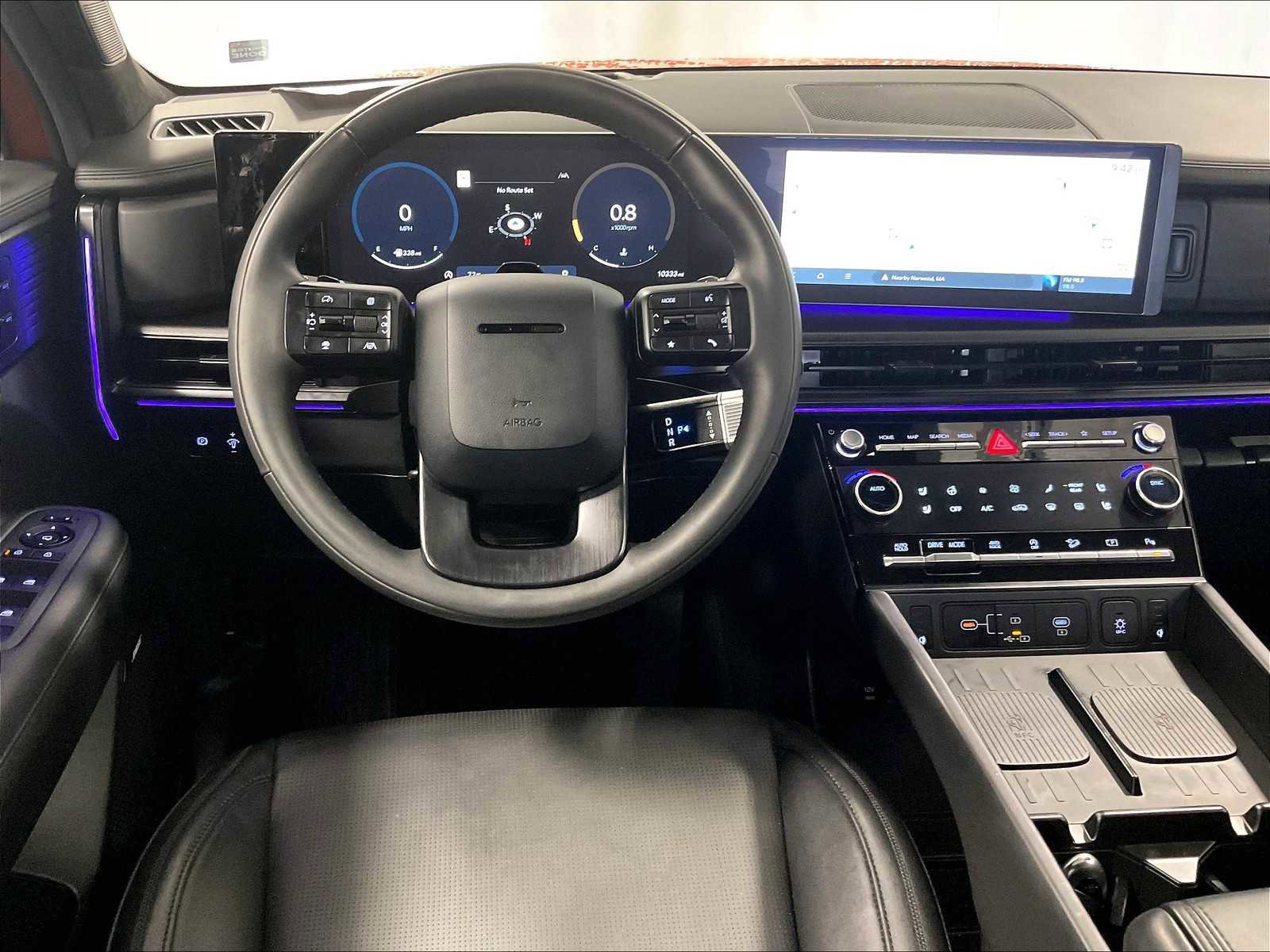 Used 2025 Hyundai Santa Fe Calligraphy image 18