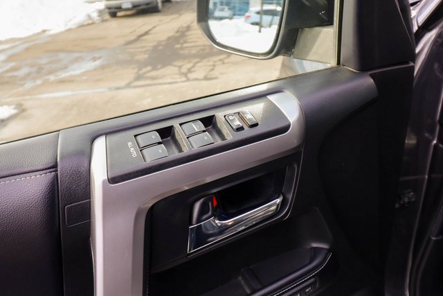 Used 2019 Toyota 4Runner Limited image 33