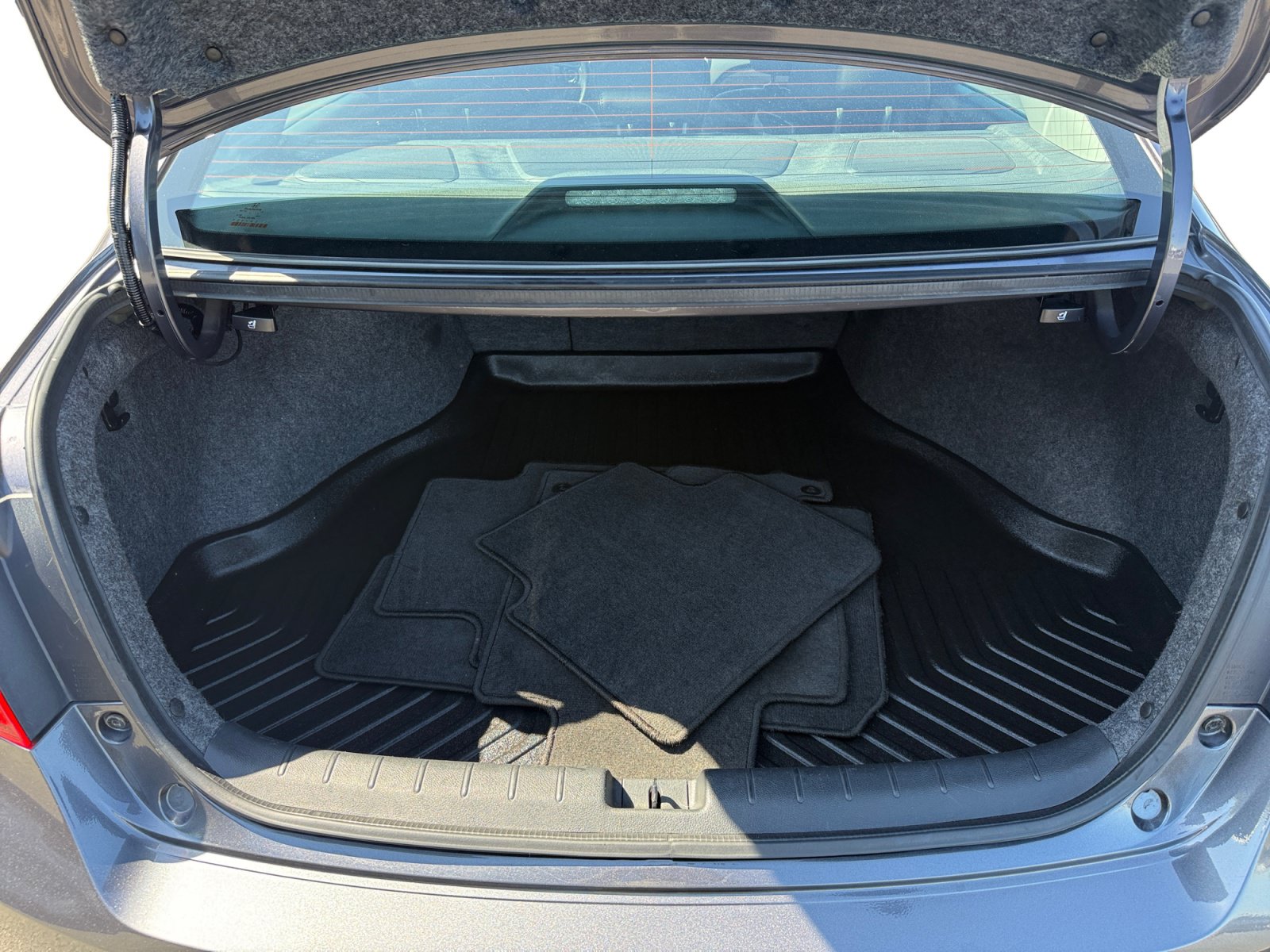 Used 2016 Honda Accord EX-L image 17