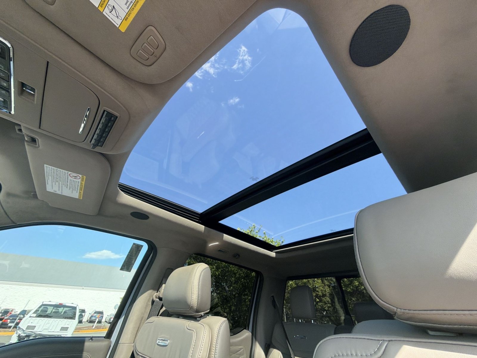 New 2026 Ford F450 Platinum w/ Platinum Plus Package AWD/4WD image 19
