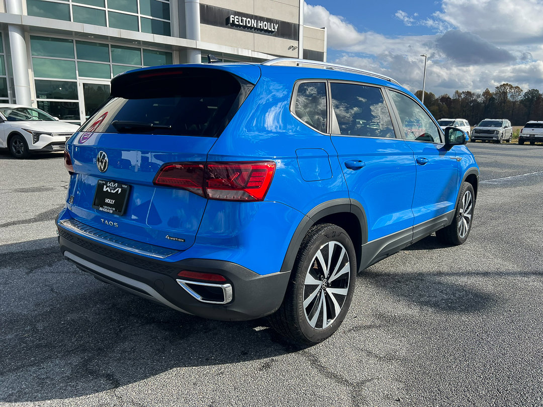 Used 2023 Volkswagen Taos SE image 6