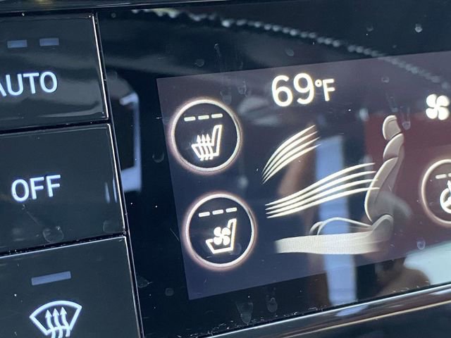Used 2025 Genesis G70 3.3T Advanced w/ Sport Prestige Package RWD image 33
